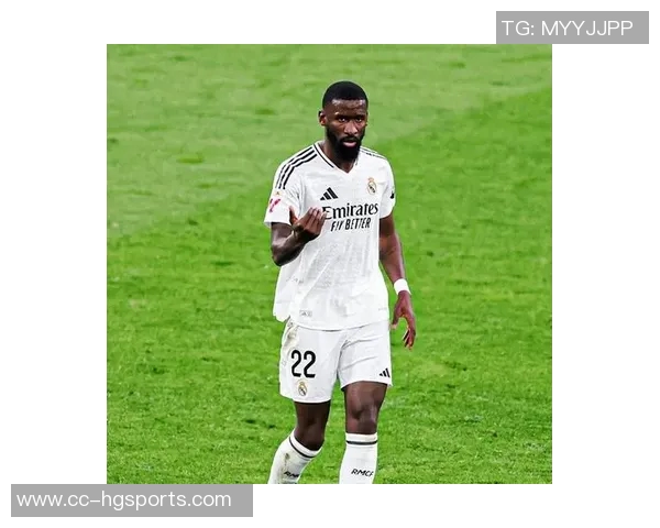 马卡报道吕迪格复出时间推迟至十一月底球队将耐心等待他恢复状态