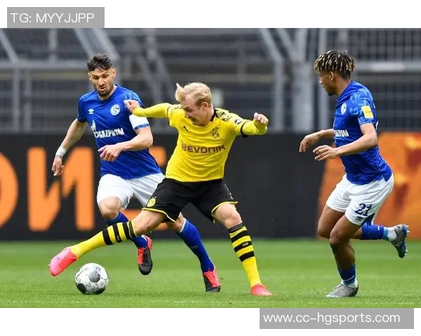 多特蒙德向阿德耶米提出续约报价巴萨也对其表现出浓厚兴趣