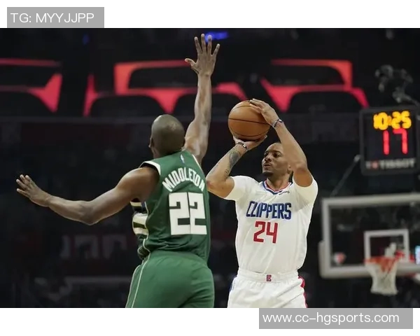 快船白送波特后场均21分反思球队交易策略与鲍威尔的影响