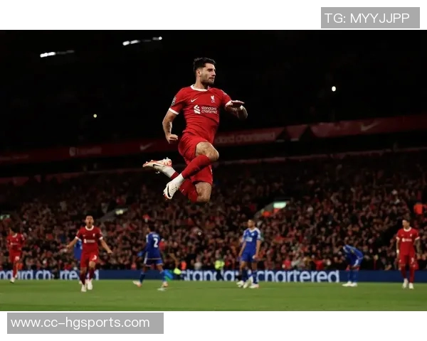 索博斯洛伊在欧冠对法兰克福的带球推进创单场纪录39次